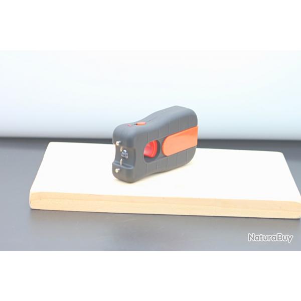 Shocker - Taser - Mod 802 Noir/Rouge 3 000 000 V - lampe - intgre et tui