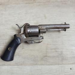 Revolver à broches