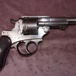 REVOLVER 1873