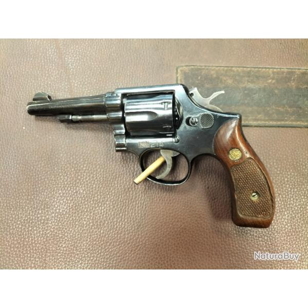 Revolver Smith et Wesson model 10-5 cal .38 spcial