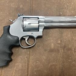 SMITH & WESSON 686 357 MAG