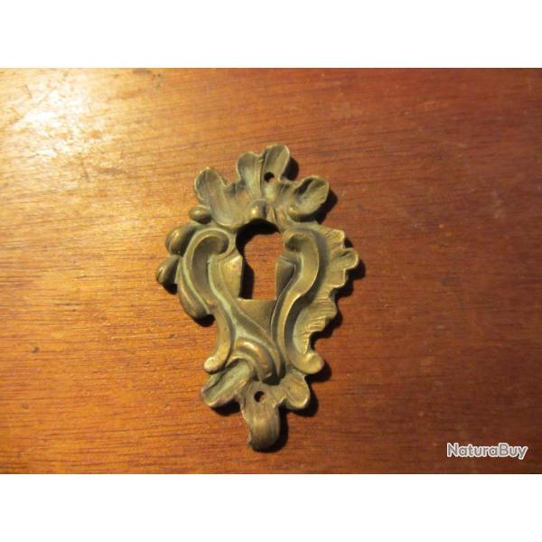 Entre de serrure de meuble - Bronze 19e sicle