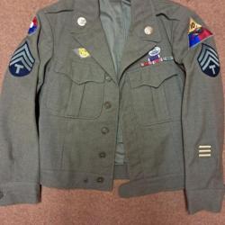 Veste us ww2 ike Medic montée d origine