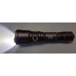 lampe de poche tactique Klarus XT 11X 3200 Lumens avec accessoires!