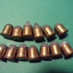 Petit lot de 9 mm Flobert étui laiton, balle plomb,