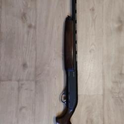 Fusil semi automatique calibre 12-76