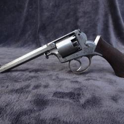 Grande Bretagne Revolver Adams.