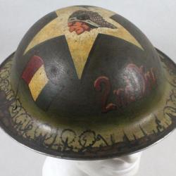 CASQUE D'EX-COMBATANTS AMÉRICAINS DE LA PREMIÈRE GUERRE MONDIALE