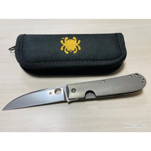 Couteau Spyderco Swayback titane