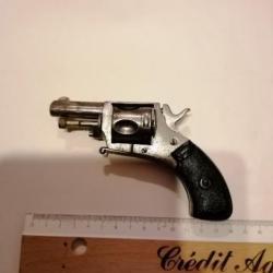 vente revolver type BULLDOG cal 320