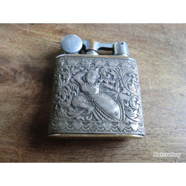 briquet essence indochine