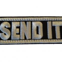 Patch - SEND IT - Blanc/noir - velcro - Livraison gratuite