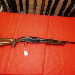 Carabine REMINGTON 7600 en 270 Win canon de 57cm avec sangliers peint sur la crosse