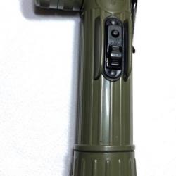 Lampe armée Française TL 122 D neuve