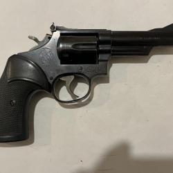 Revolver SMITH et WESSON Modèle 19 Calibre 357 Mag