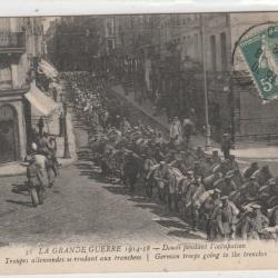 CPA -GRANDE GUERRE 1914-18-Douai pendant l'occupation - Troupes allemandes