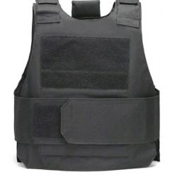 Gilet tactique noir pour airsoft avec 2 porte 6 munitions calibre 12 offert