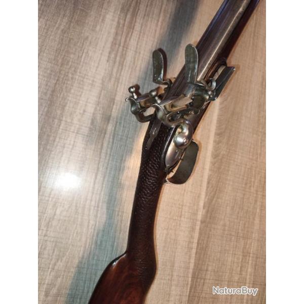 Trs ancien fusil de chase  silex double platine parfait fonctionnement mcanique vers 1750