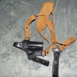 Holster d'épaule en cuir GK Professional 210