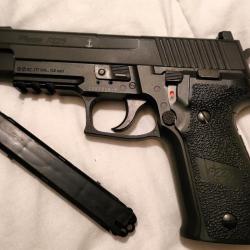 Pistolet Sig Sauer P226 Blowback 4.5 mm diabolo et BBs