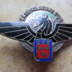 Insigne Armée de l'Air BA 702 Base Aérienne Avord DP guilloché aviation