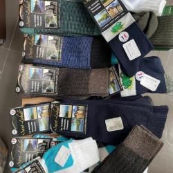 Lot de 13  paires de chaussettes aux enchères, fabrication française coup de balais