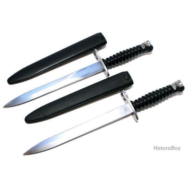 Baionnette Suisse FASS 57 Stgw 57. Prix pour 2 pice.