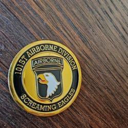 BADGE METAL " 101 EME AIRBORNE" DOUBLE FACE