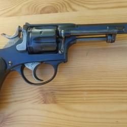 Revolver Suisse 1882  état neuf