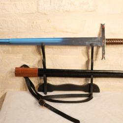 Épée  médiévale ou HEROIC FANTASY COSPLAYEUR avec fourreau REPRODUCTION  EBR24EEE008