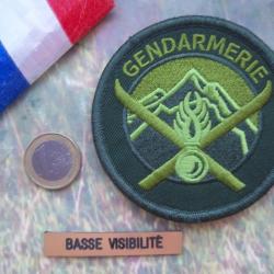 écusson militaire basse visibilité vert gendarmerie haute montagne insigne tissu