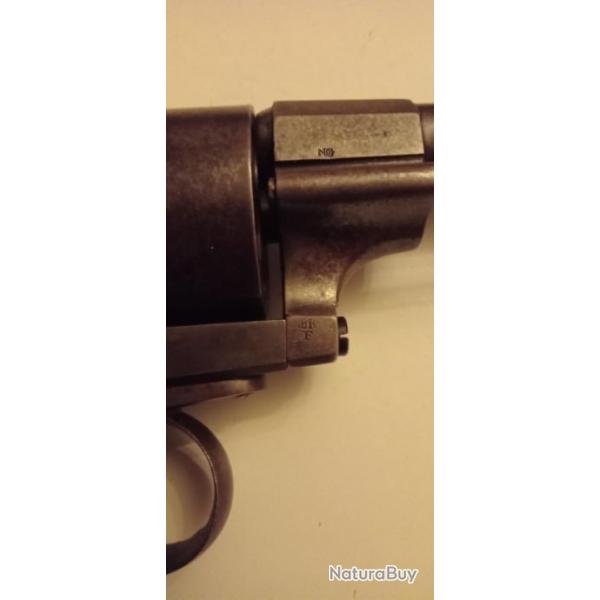 Revolver Lefaucheux calibre 12 mm classe D2 n 34511 marquage BR & F bonne mcanique patine grise