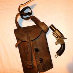 RARE SACOCHE CUIR TRANSPORT PISTOLET LANCE FUSEES 1918  #.4