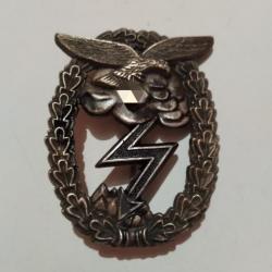 Insigne de combat au sol Luftwaffe - bien poinçonné au dos WW2 ORIGINAL