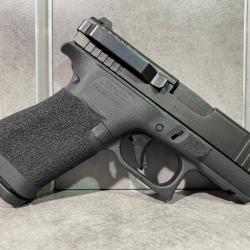 Pistolet GLOCK 43X (Subcompact) Calibre 9 mm Para avec clip de ceinture, stippling personnalisé.