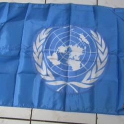 grand fanion drapeau identificati Insigne ONU FINUL Liban Yougoslavie Osce Forpronu 96x60cm renforcé