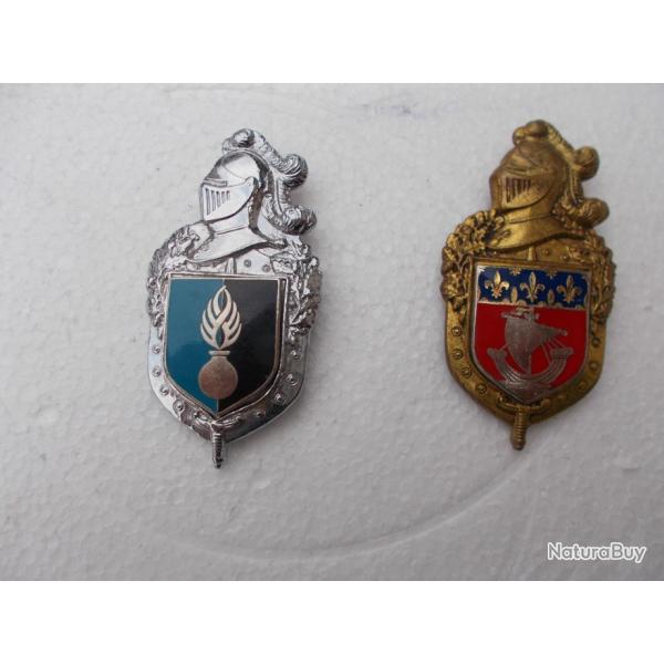 2 insignes gendarmerie  ,tat neuf