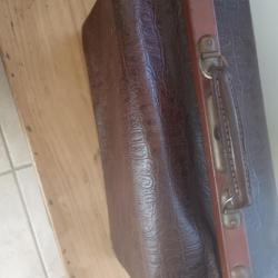 Valise de médecin en cuir genre docteur Quinn TBE