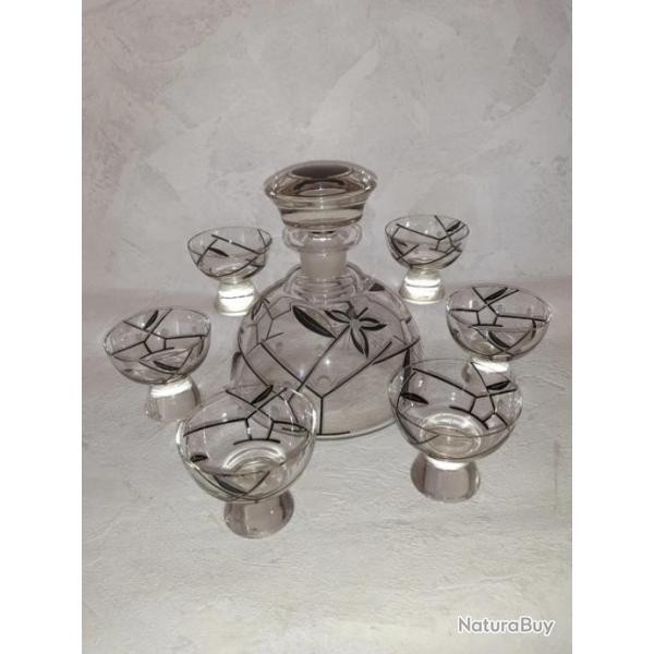 Magnifique carafe Art Dco et ses 6 verres Tchcoslovaquie Bon tat