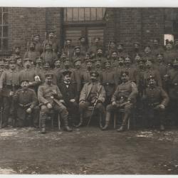 CPA - Groupe de Militaire Allemand (carte photo)N°137588