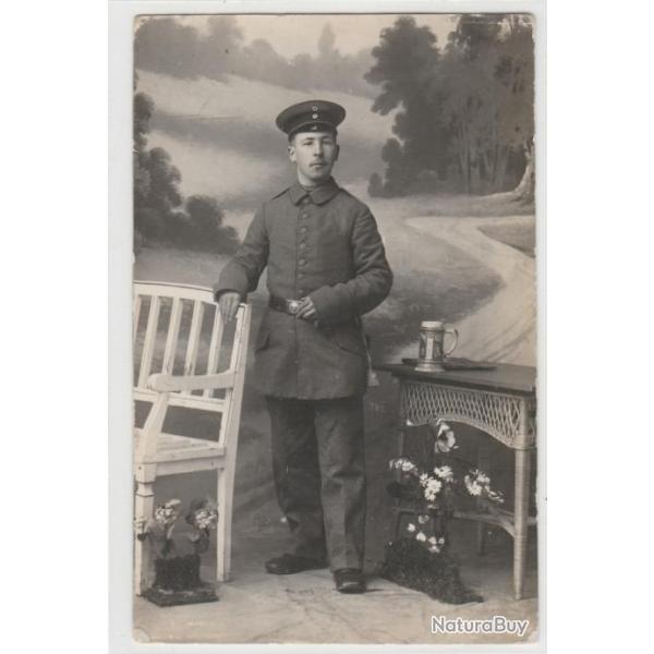 CPA - Soldat allemand en uniforme (carte photo)N137-006