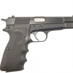 DESTOCKAGE CAT. B - OCCASION PISTOLET FN HERSTAL/BROWNING GP35 CAL.9x19 + POIGNÉE ERGONOMIQUE HOGUE 