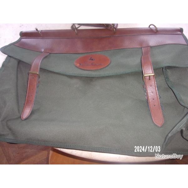 sac de chasse V.N super etat