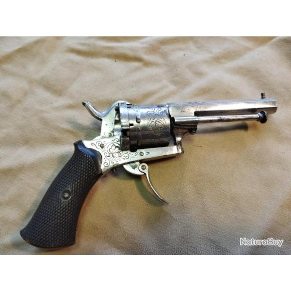 Revolver broche nickel grav