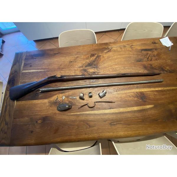 Fusil ancien rgime pour pices ou restauration.