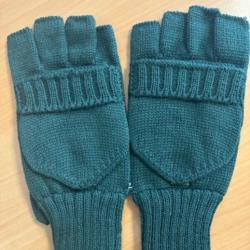 Paires de gants mitaines