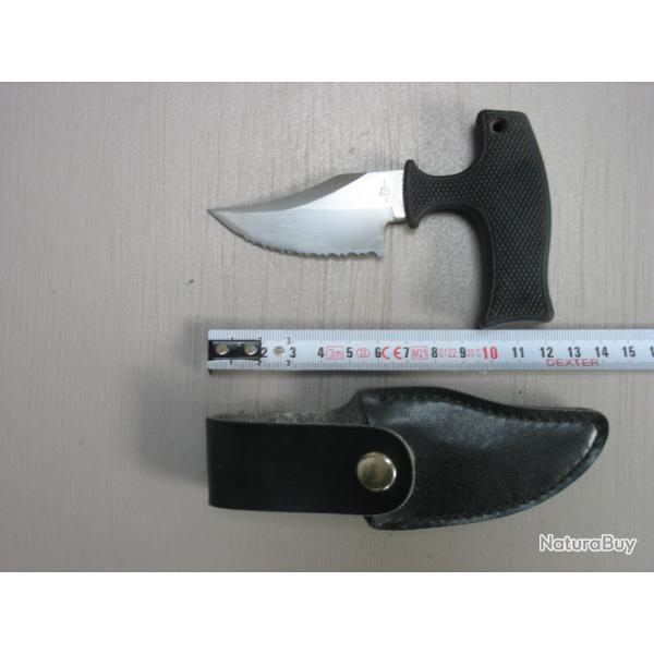 Couteau Push Dagger