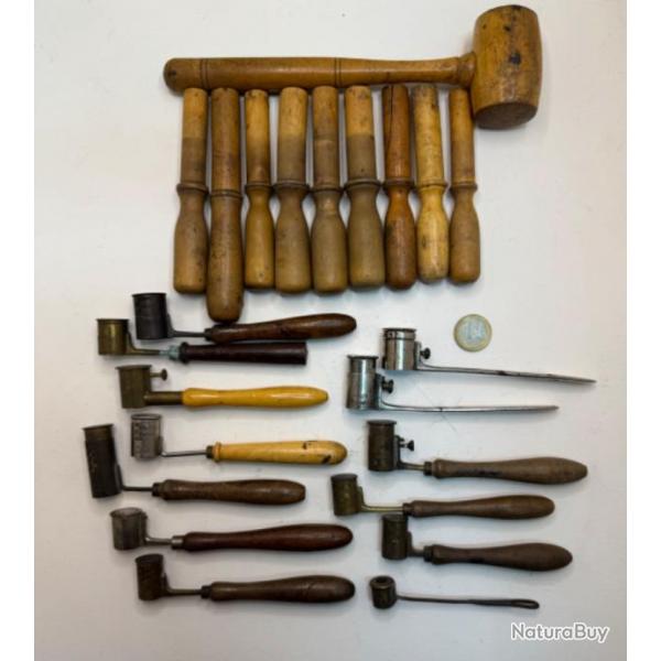 LOT DE MATERIELS ANCIEN DE RECHARGEMENT CHASSE