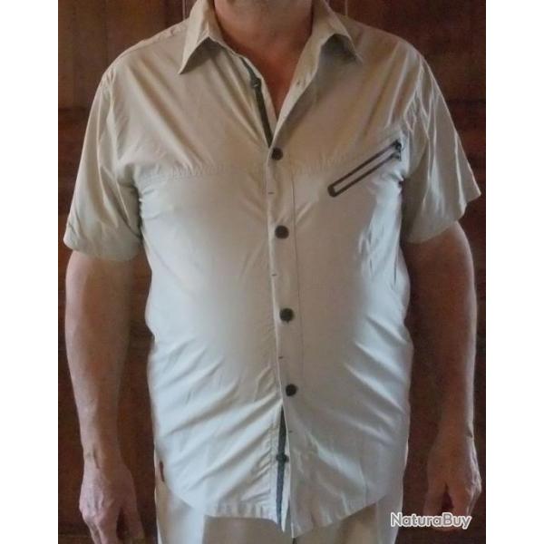 Chemise  manches courtes de taille XL 92% polyamide 8% elasthanne