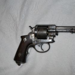 revolver d'ordonnance de la marine